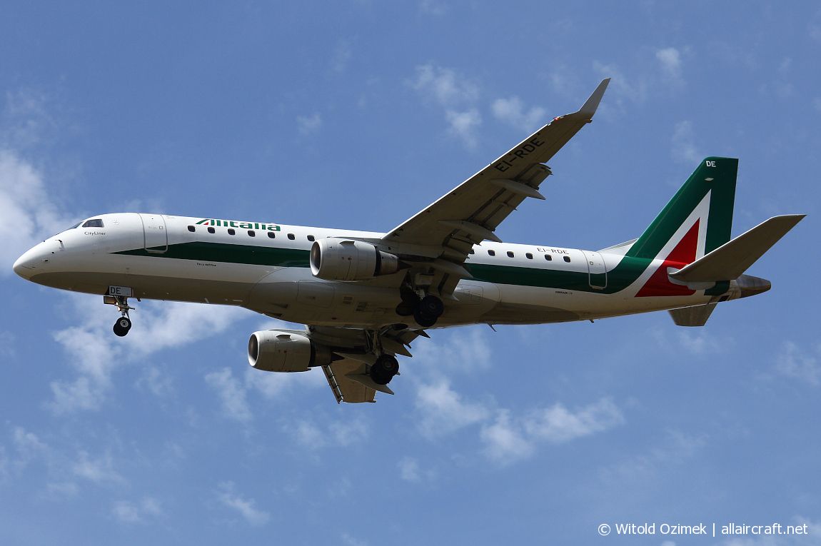 EI-RDE (17000335) 2012 Embraer 170-200STD
