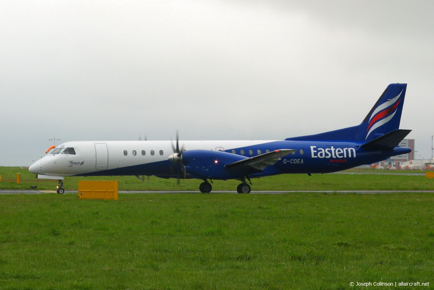 G-CDEA (2000-009) Saab 2000