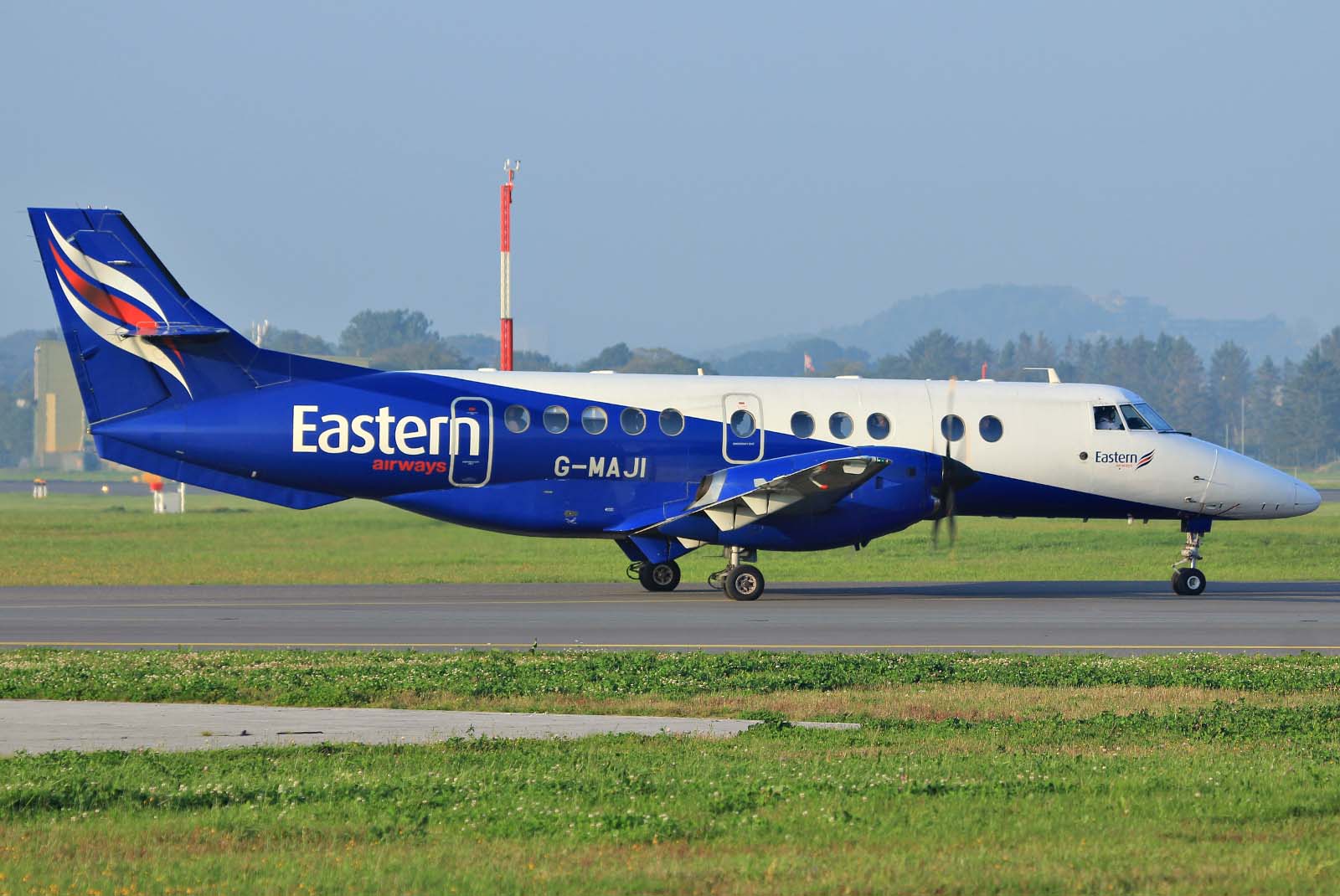 G-MAJI (cn 0041011) BAe Jetstream 41