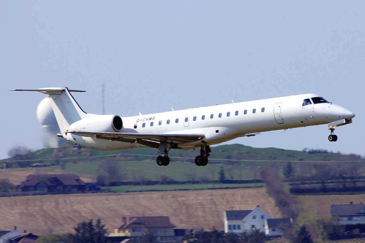 G-CHMR (145405) Embraer ERJ-145MP