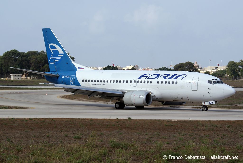 S5-AAM (25236) 1993 Boeing 737-528(WL)