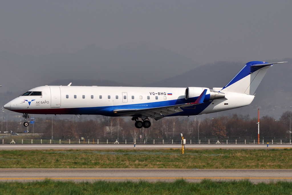 VQ-BHG (cn 7816) Bombardier CRJ200ER