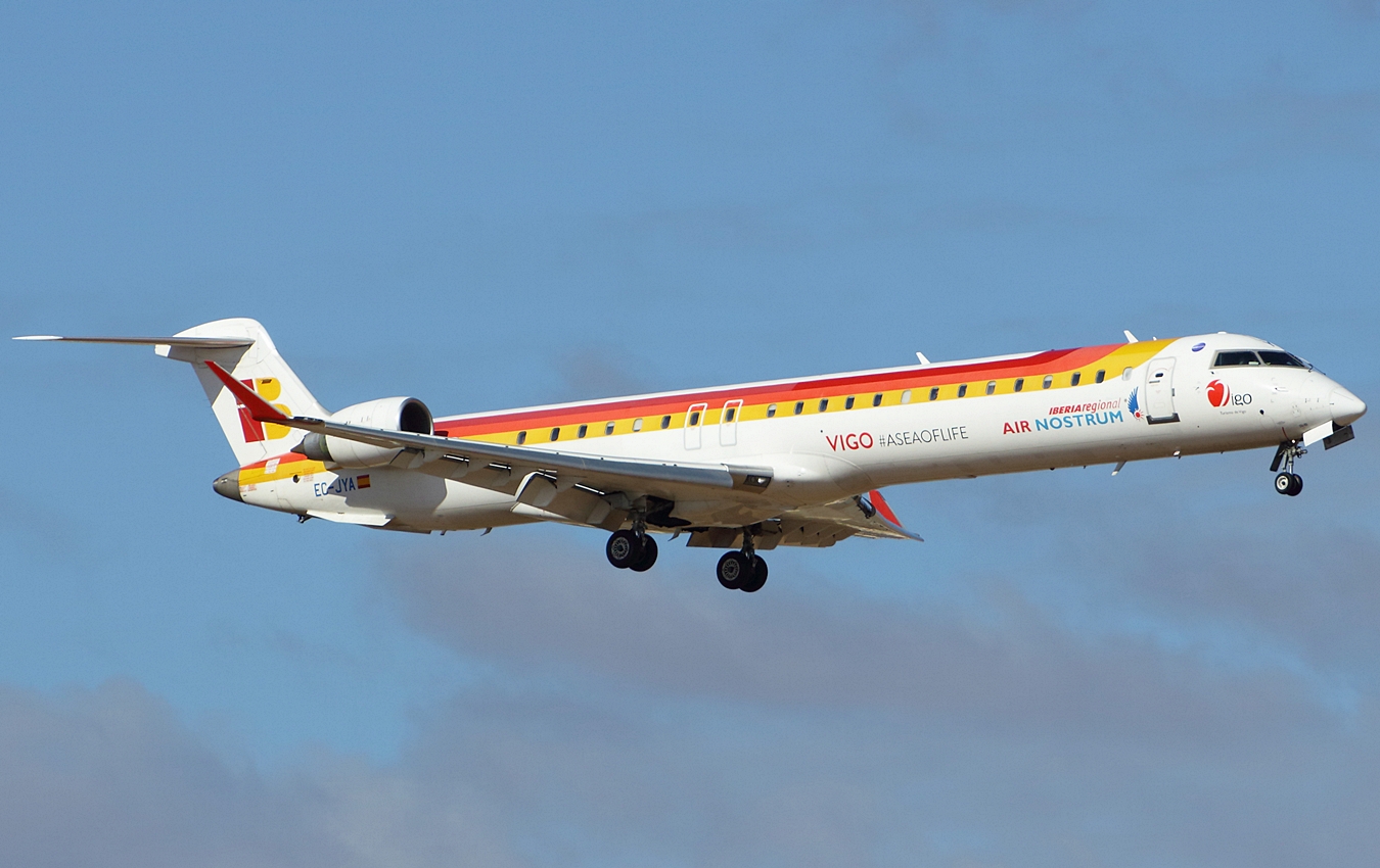 EC-JYA (cn 15090) Bombardier CRJ900ER