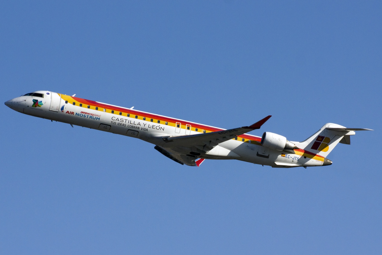 EC-JTS (cn 15071) Bombardier CRJ900ER