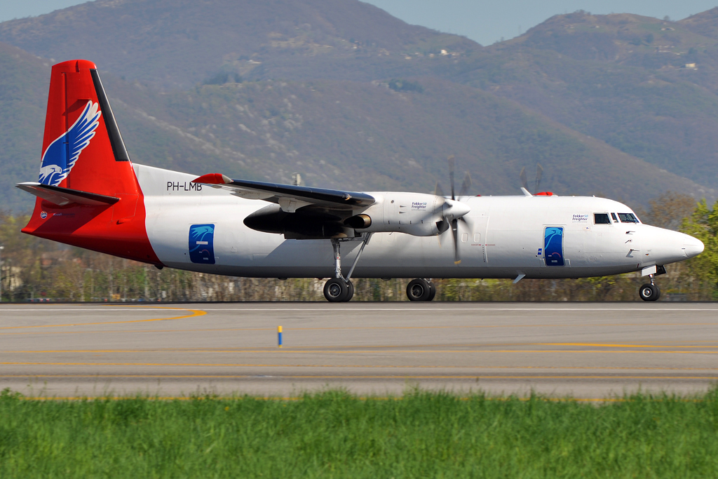 PH-LMB (20119) 1988 Fokker 50