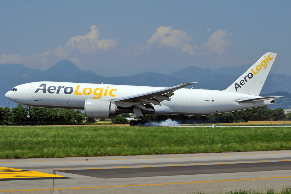 D-AALA (36001) 2009 Boeing 777-FZN