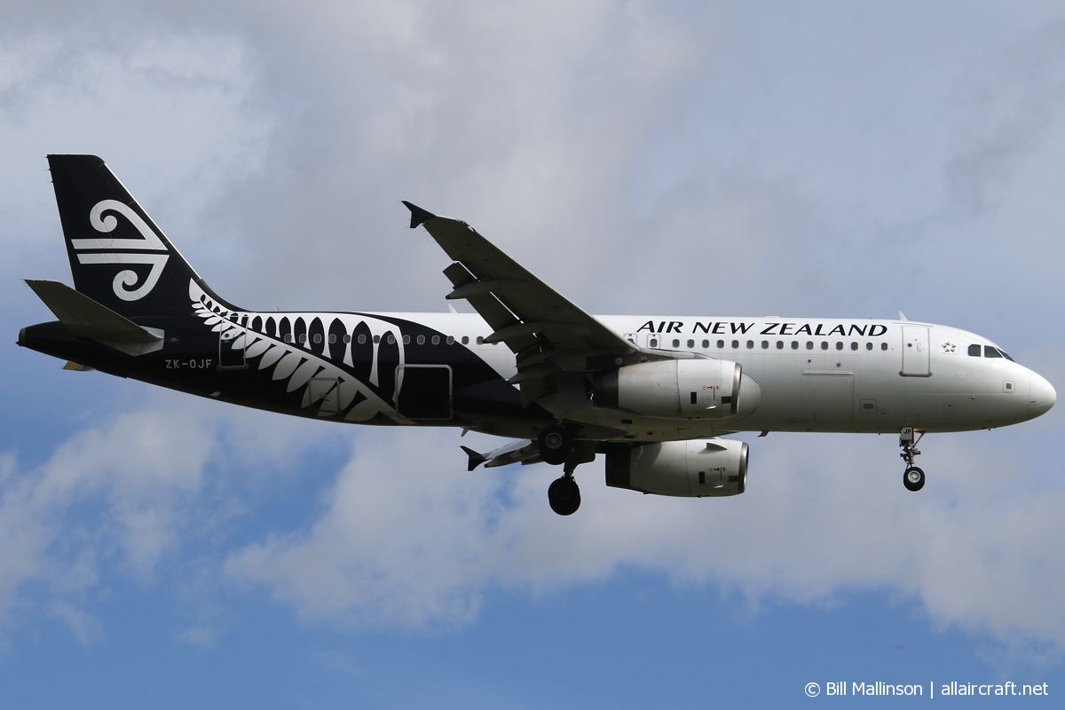 ZK-OJF (cn 2153) Airbus A320-232