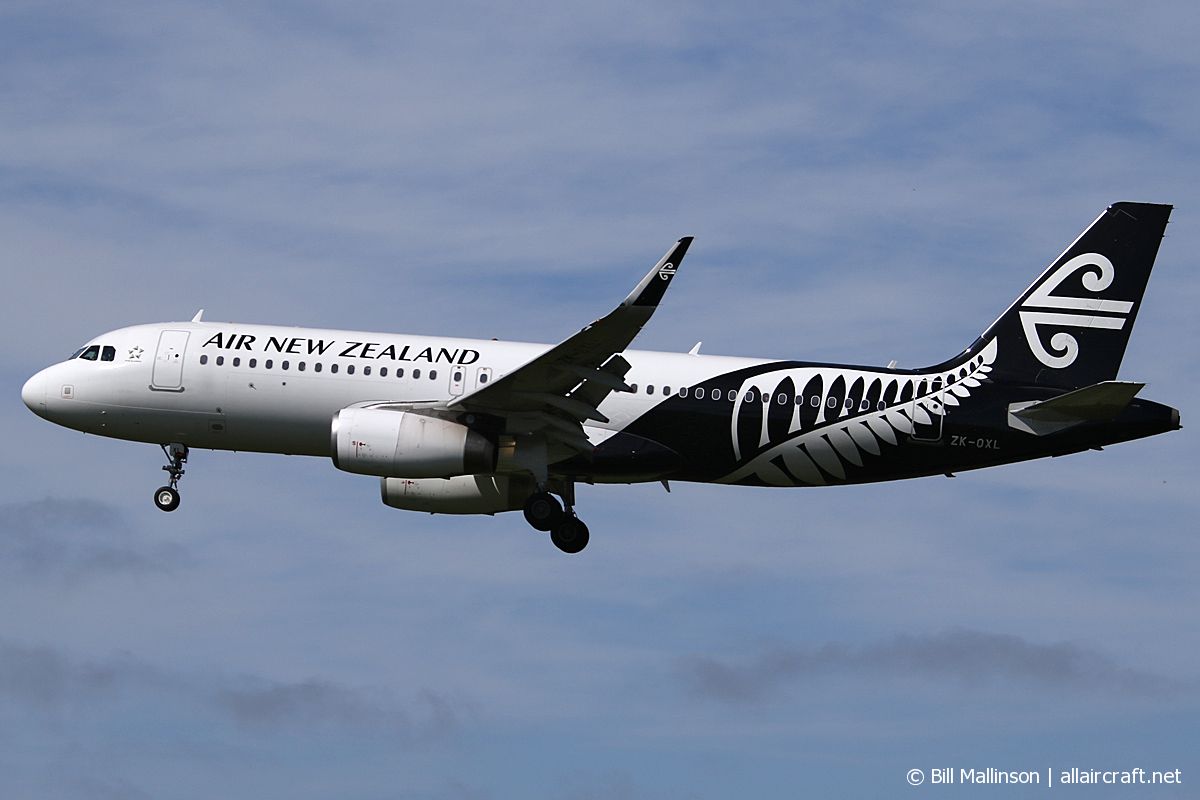 ZK-OXL (7086) 2016 Airbus A320-232(WL)