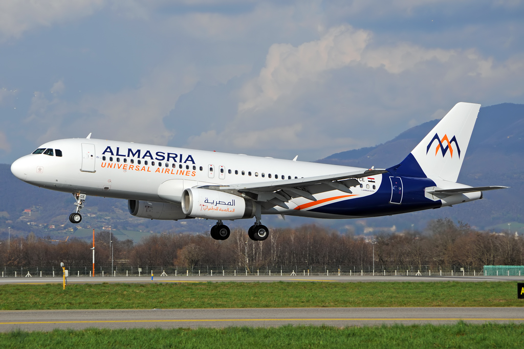 SU-TCE (cn 0977) Airbus A320-232