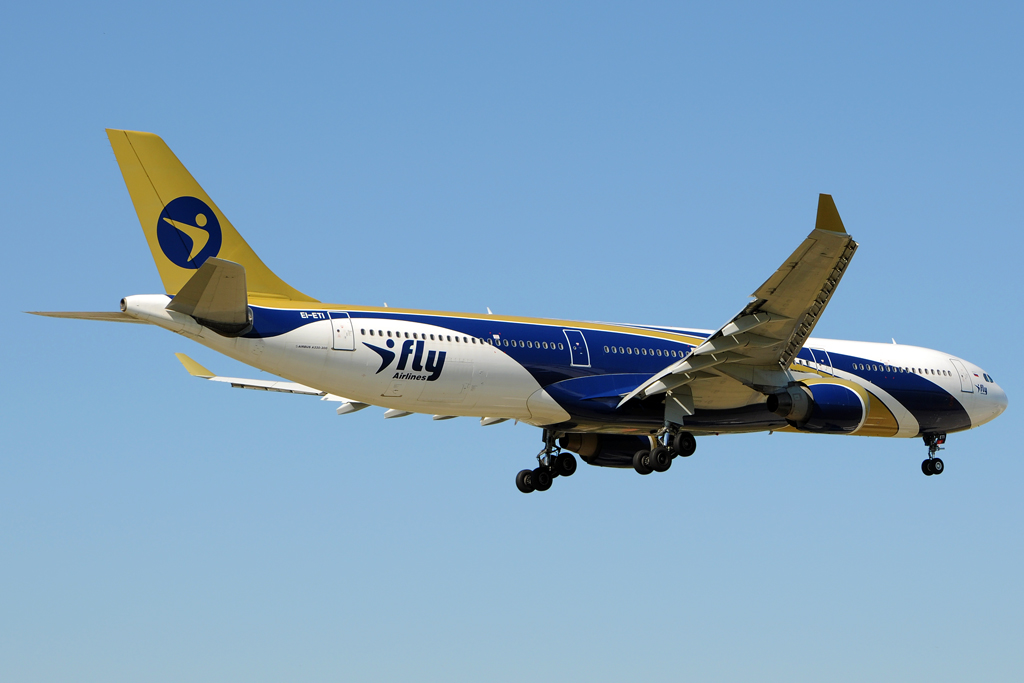 EI-ETI ( 171 ) 1997 Airbus A330-322