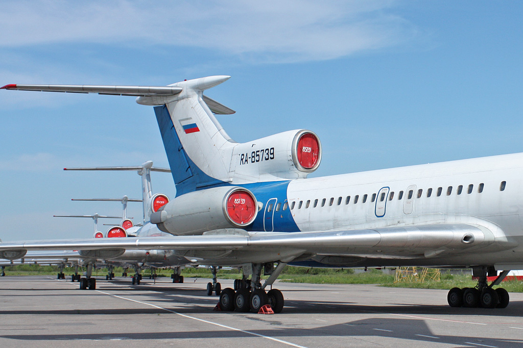 RA-85739 (cn 92A-925) Tupolev Tu-154M