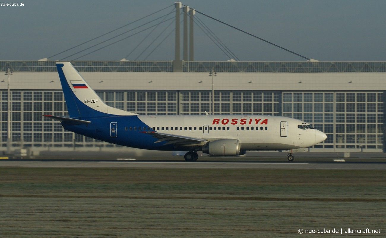 EI-CDF (cn 25737) Boeing 737-548