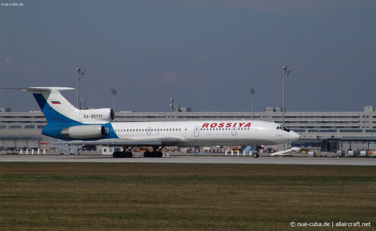 RA-85771 (cn 93A-953) Tupolev Tu-154M