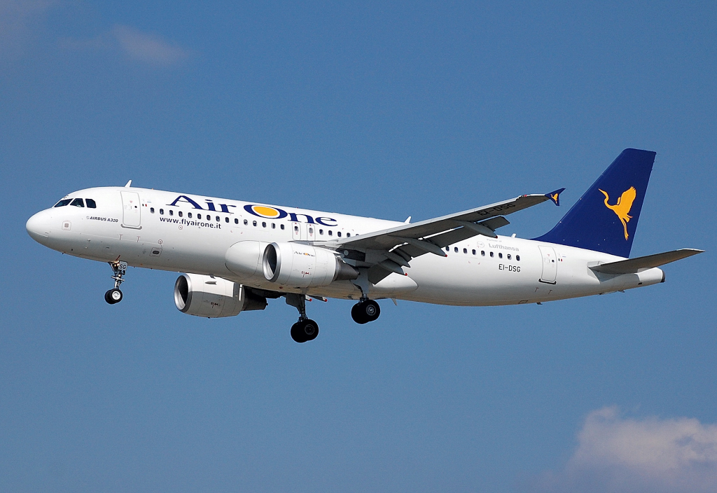 EI-DSG (3115) 2007 Airbus A320-216
