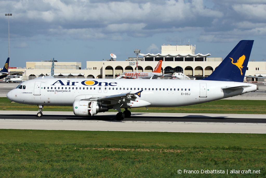 EI-DSJ (3295) 2007 Airbus A320-216