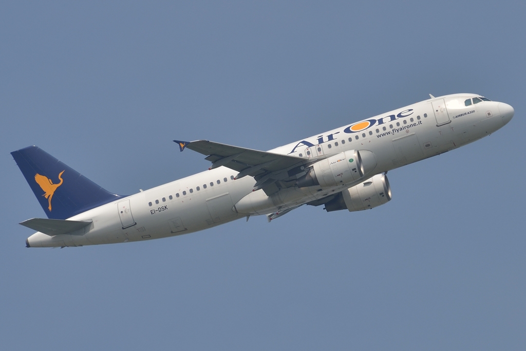 EI-DSK (3328) 2007 Airbus A320-216