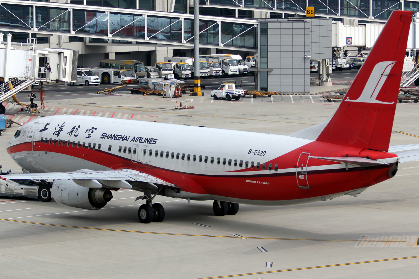 B-5320, (cn 30718/2251), Boeing 737-8Q8