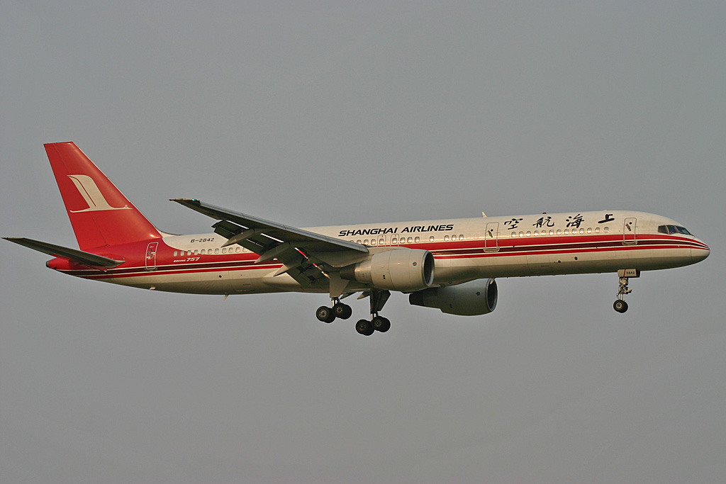 B-2842, (cn 27342/626), Boeing 757-26D