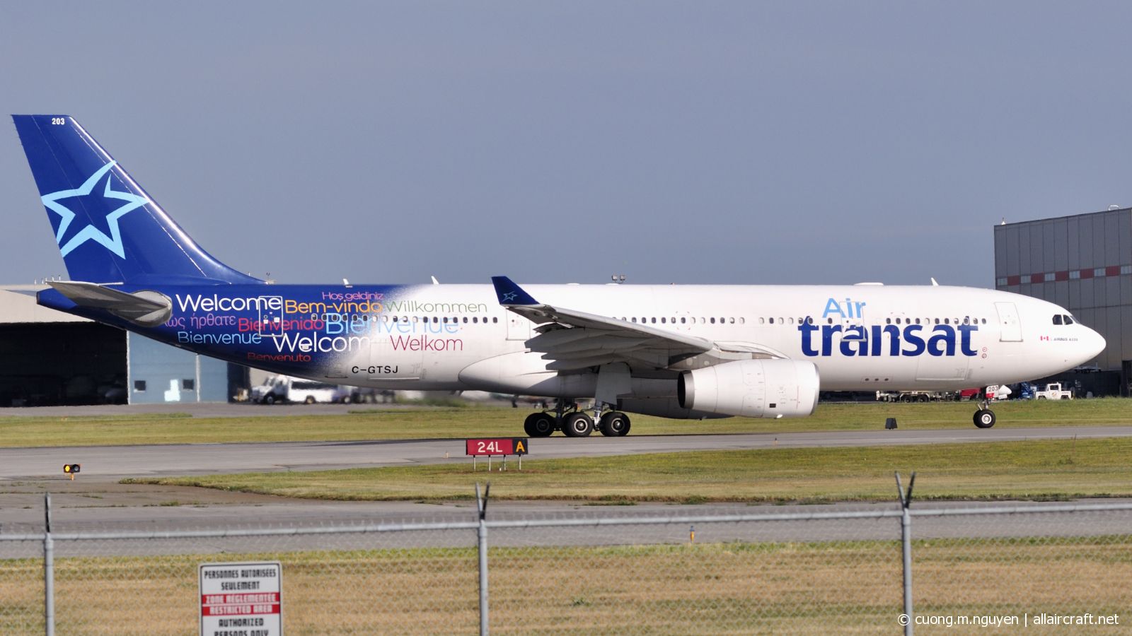 C-GTSJ (cn 795) Airbus A330-243
