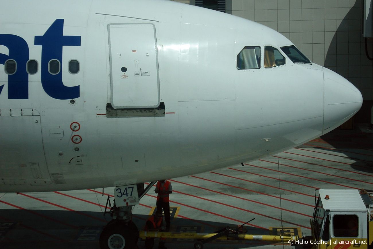 C-GTSK (541) 1990 Airbus A310-304