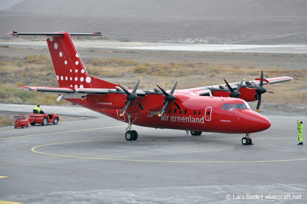 OY-GRE (106) 1985 DeHavilland Canada DHC-7-103 Dash 7