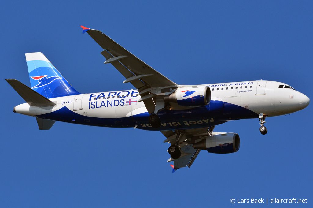 OY-RCI (3905) 2009 Airbus A319-112