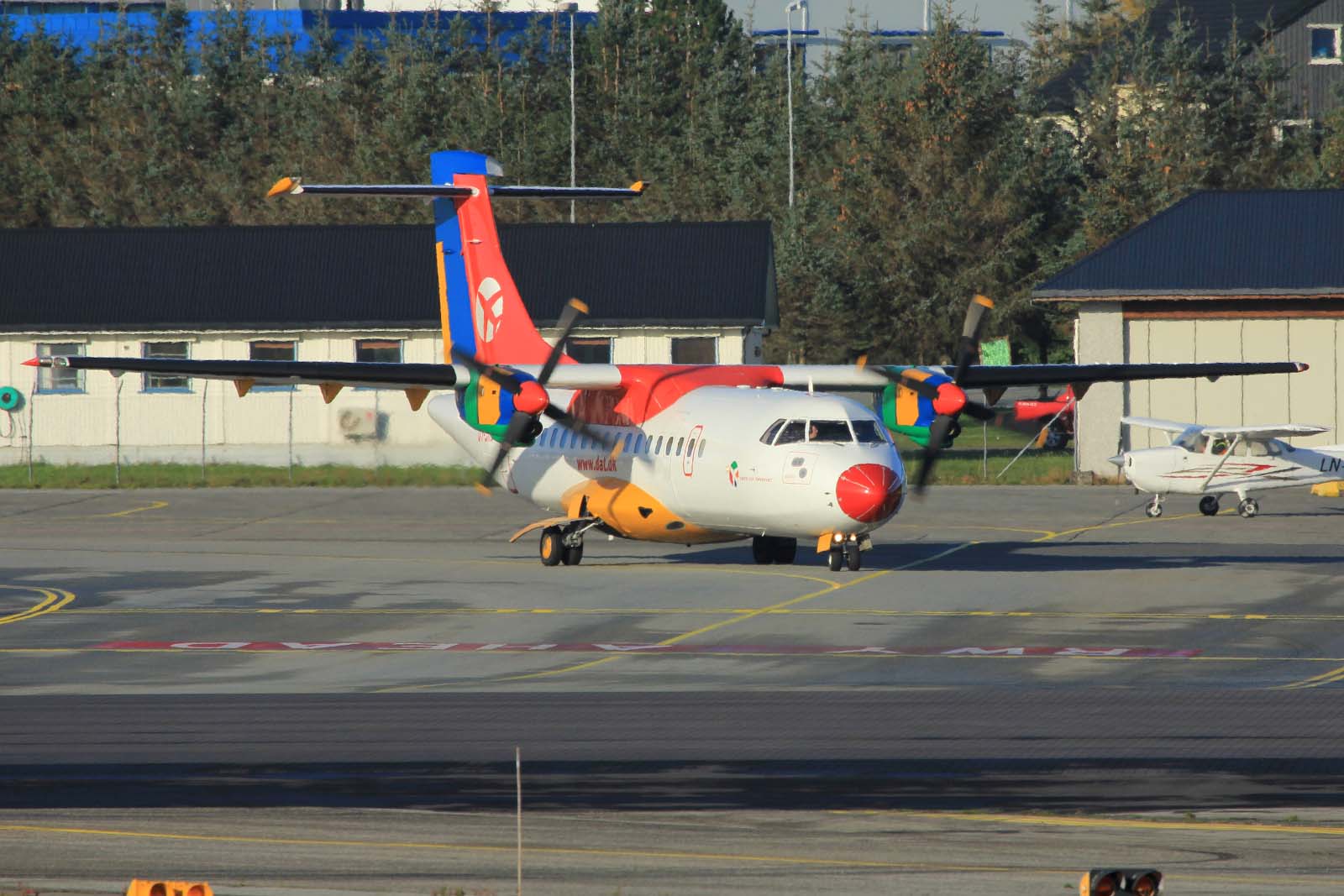 OY-JRJ ( 036 ) 1986 ATR-42-320