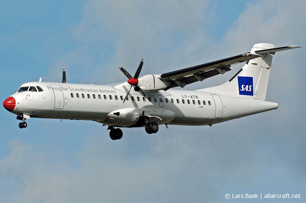 LY-ATR ( 162 ) 1990 ATR-72-201