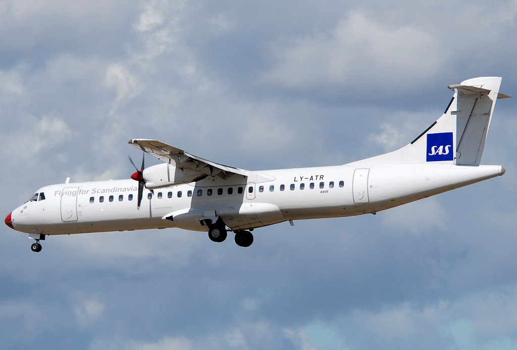 LY-ATR ( 162 ) 1990 ATR-72-201