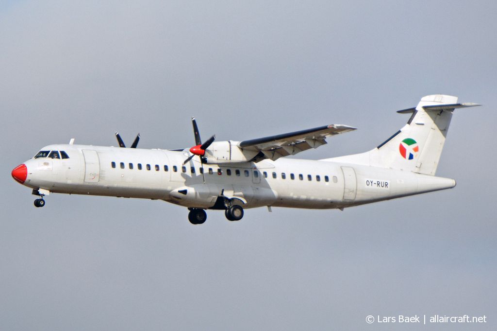 OY-RUR (145) 1989 ATR-72-201
