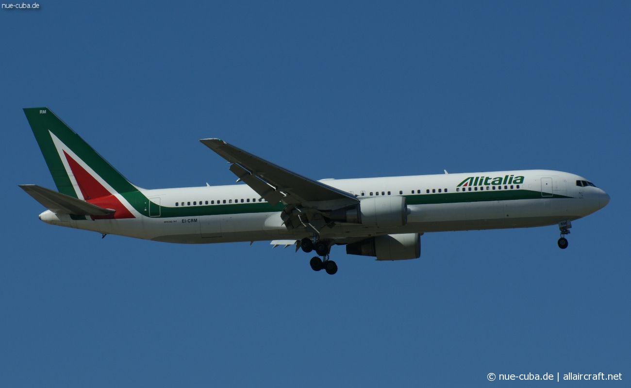EI-CRM (cn 30009) Boeing 767-343ER