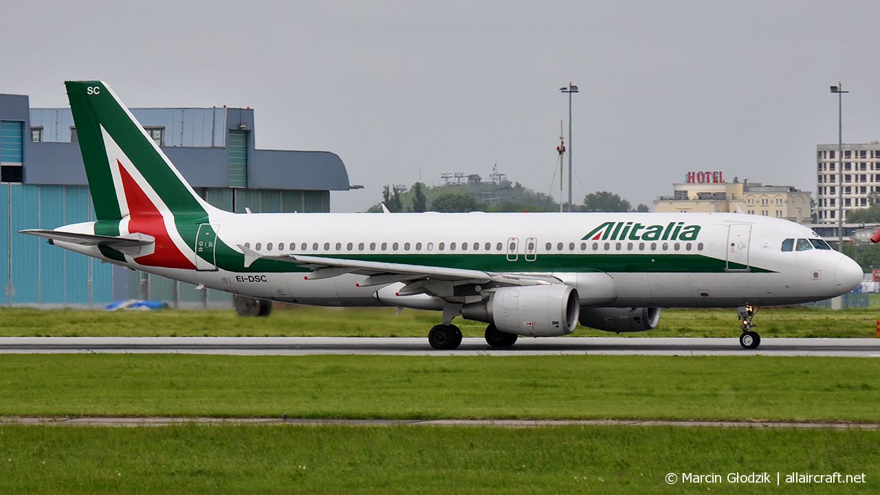 EI-DSC (2995) 2006 Airbus A320-216