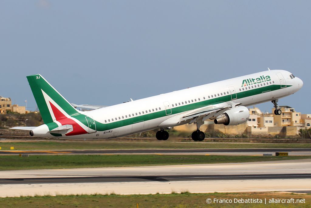 EI-IXJ (959) 1999 Airbus A321-112