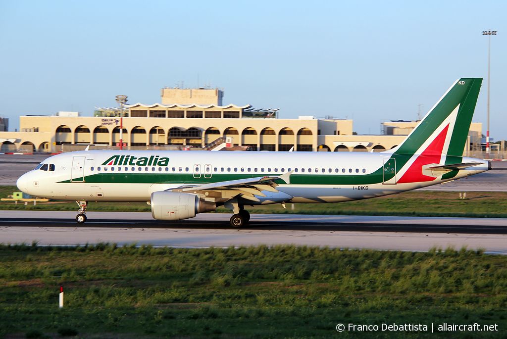 I-BIKD (1457) 2001 Airbus A320-214