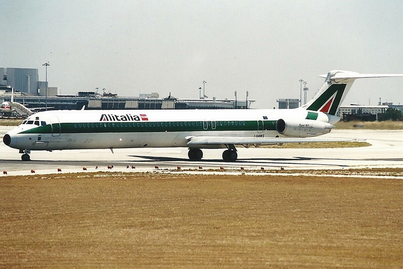 I-DAWS (cn 49209) McDonnell Douglas MD-82