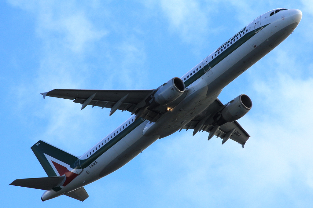 I-BIXA · Airbus A321-112 · (FCO / LIRF)
