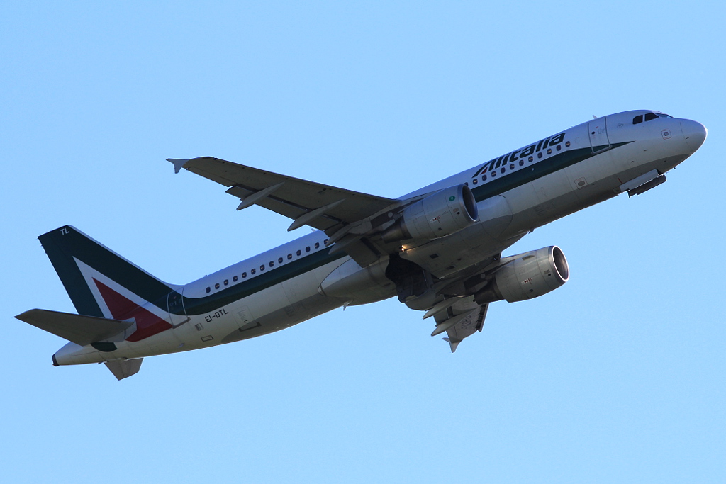 EI-DTL (4108) 2009 Airbus A320-216