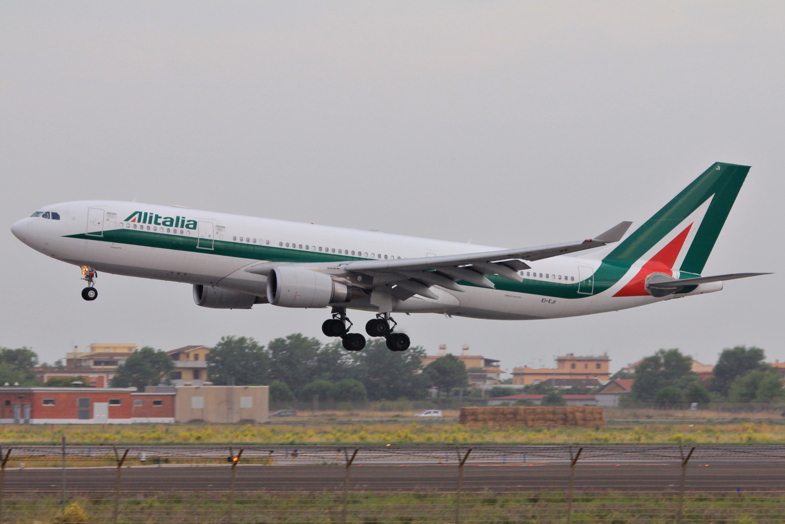 EI-EJI (1218) 2011 Airbus A330-202
