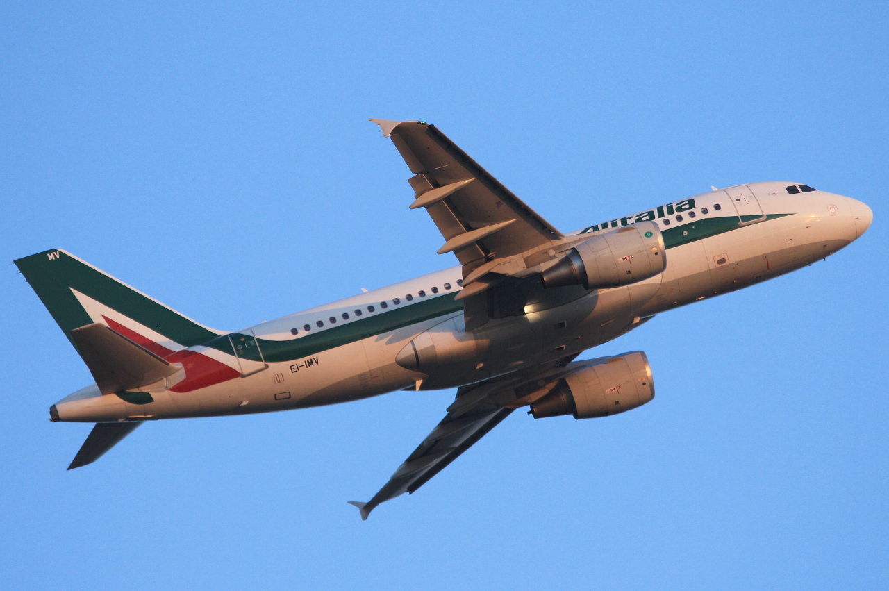 EI-IMV (cn 5294) Airbus A319-111