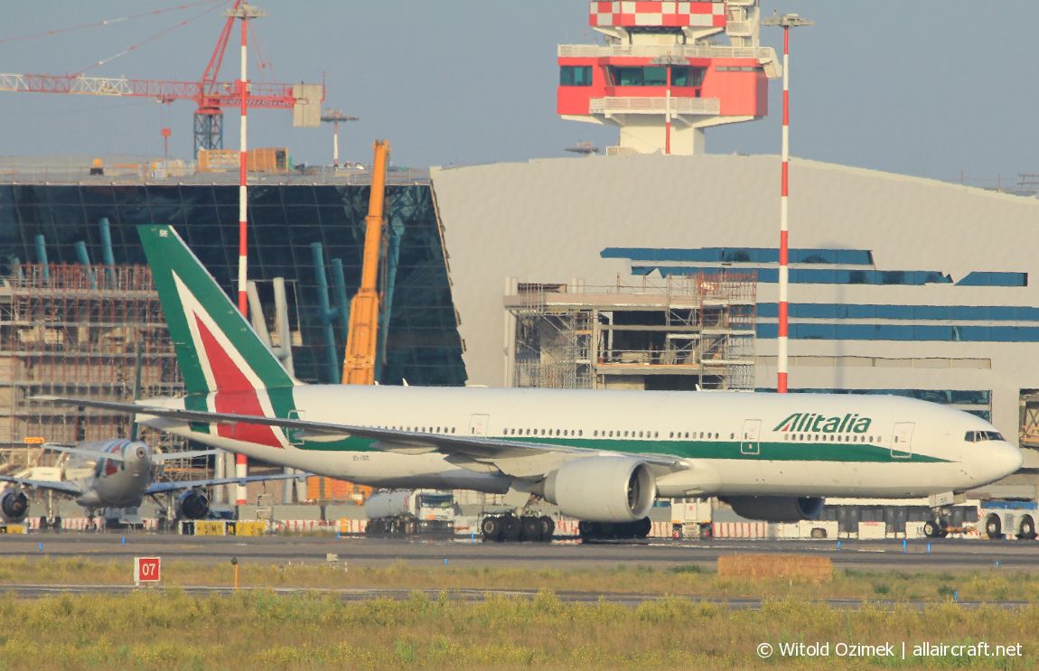 EI-ISE (32856) 2002 Boeing 777-243 ER