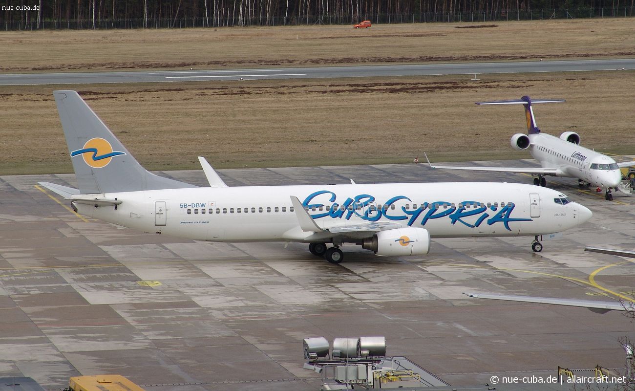 5B-DBW (30671) Boeing 737-8Q8(WL)