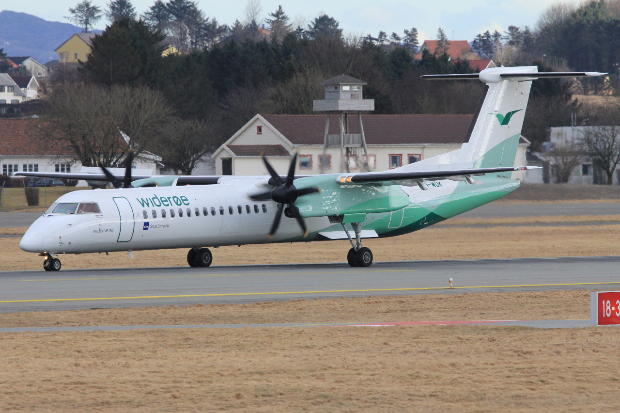 LN-WDK (4337) 2010 Bombardier Dash 8-Q402
