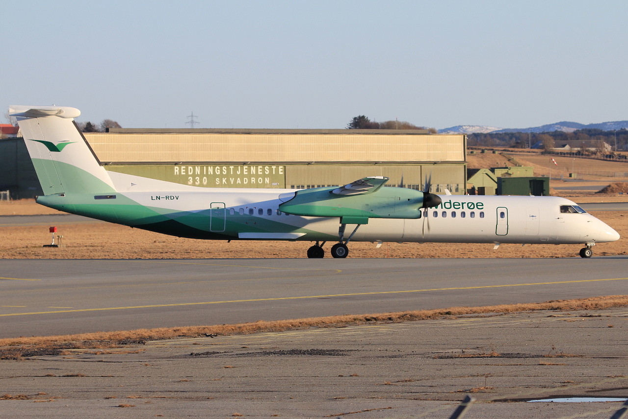 LN-RDV, (cn 4054), Bombardier Dash 8-Q402