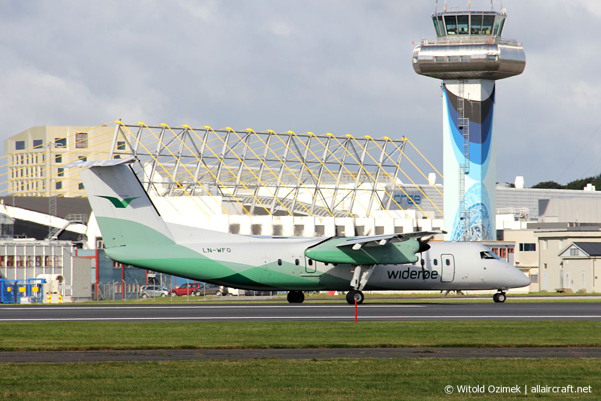 LN-WFO (493) 1997 Bombardier Dash 8-Q311
