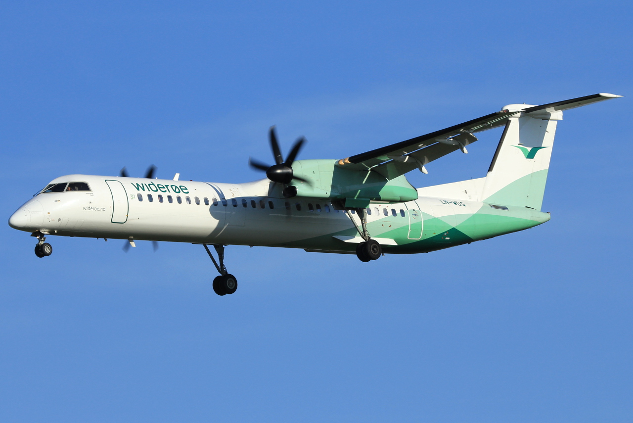 LN-WDG (4266) 2009 Bombardier Dash 8-Q402