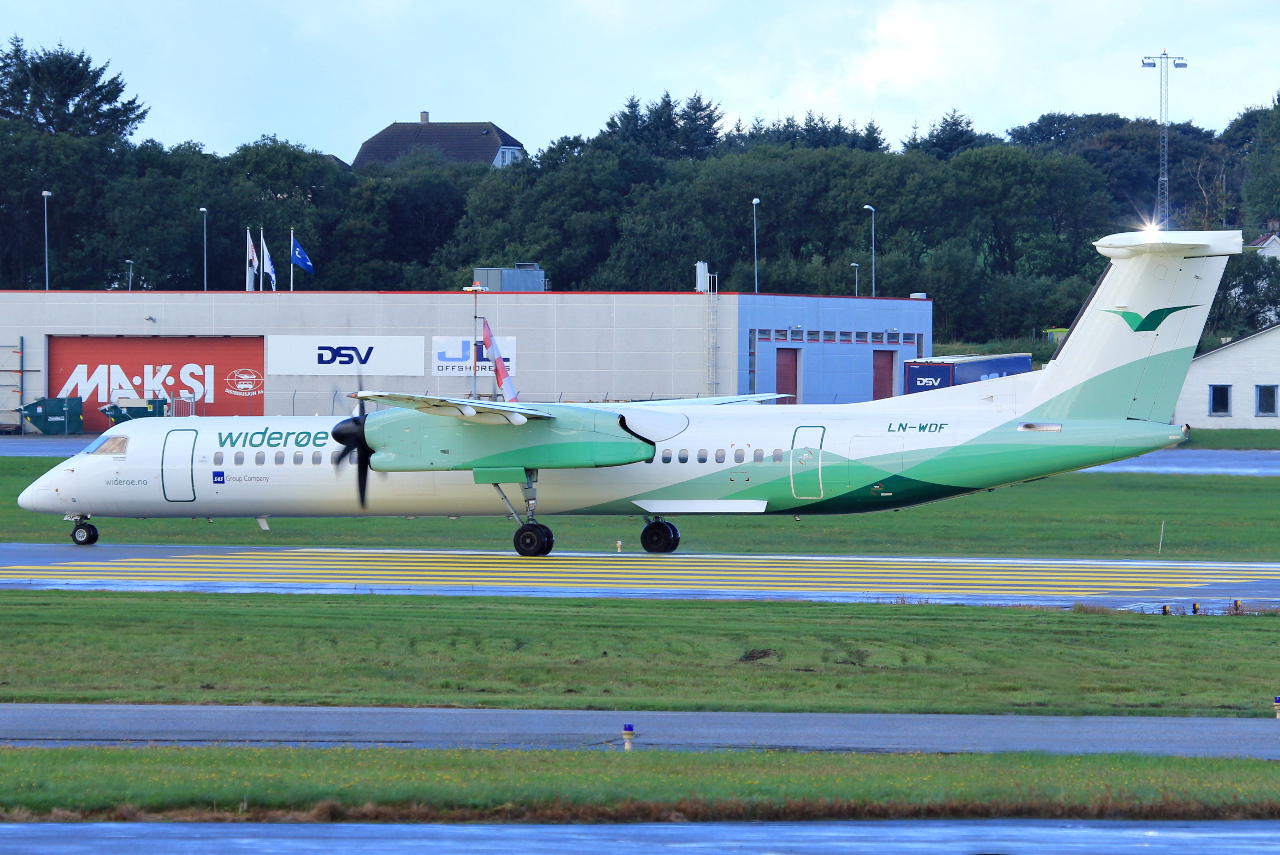 LN-WDF (4244) 2008 Bombardier Dash 8-Q402