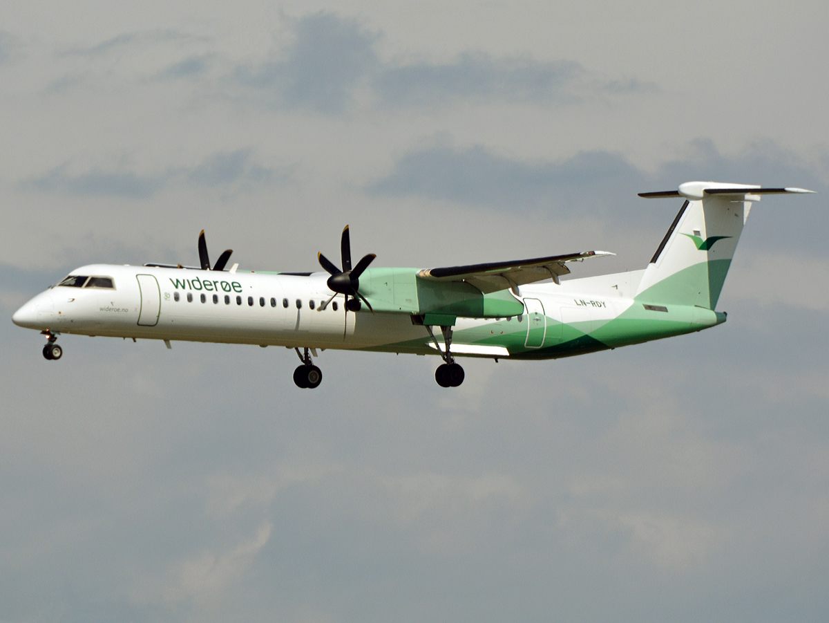 LN-RDY (4062) 2001 Bombardier Dash 8-Q402