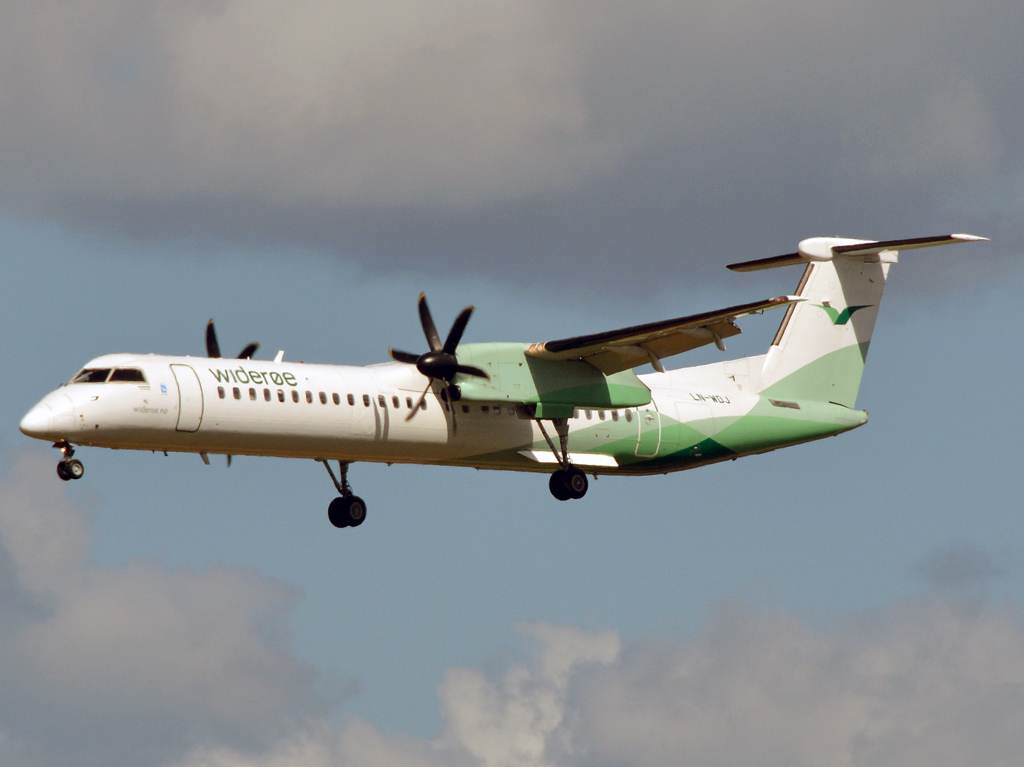 LN-WDJ (4290) 2009 Bombardier Dash 8-Q402