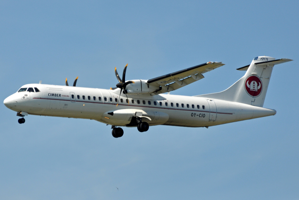 OY-CIO (595) 1999 ATR-72-500