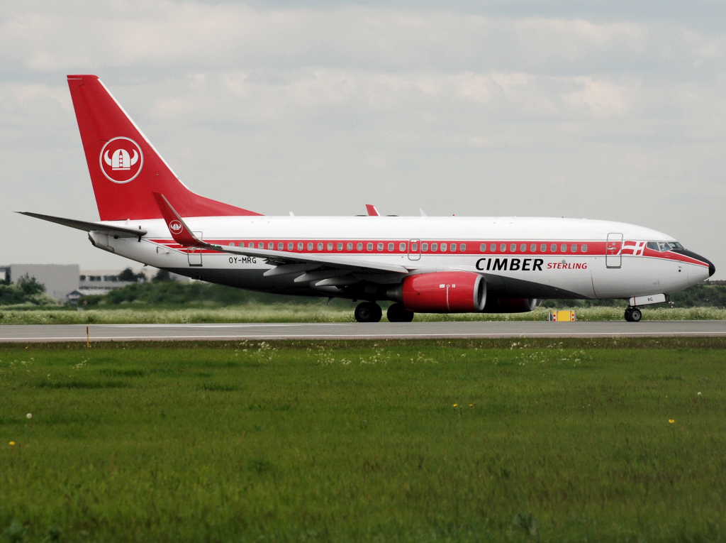 OY-MRG (28010) Boeing 737-7L9